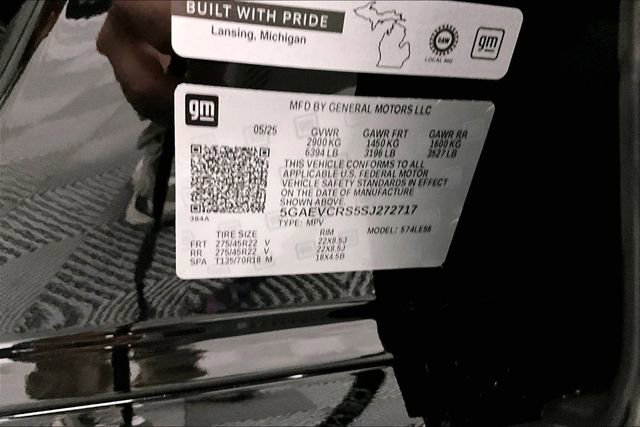 Used 2025 Buick Enclave Avenir image 42