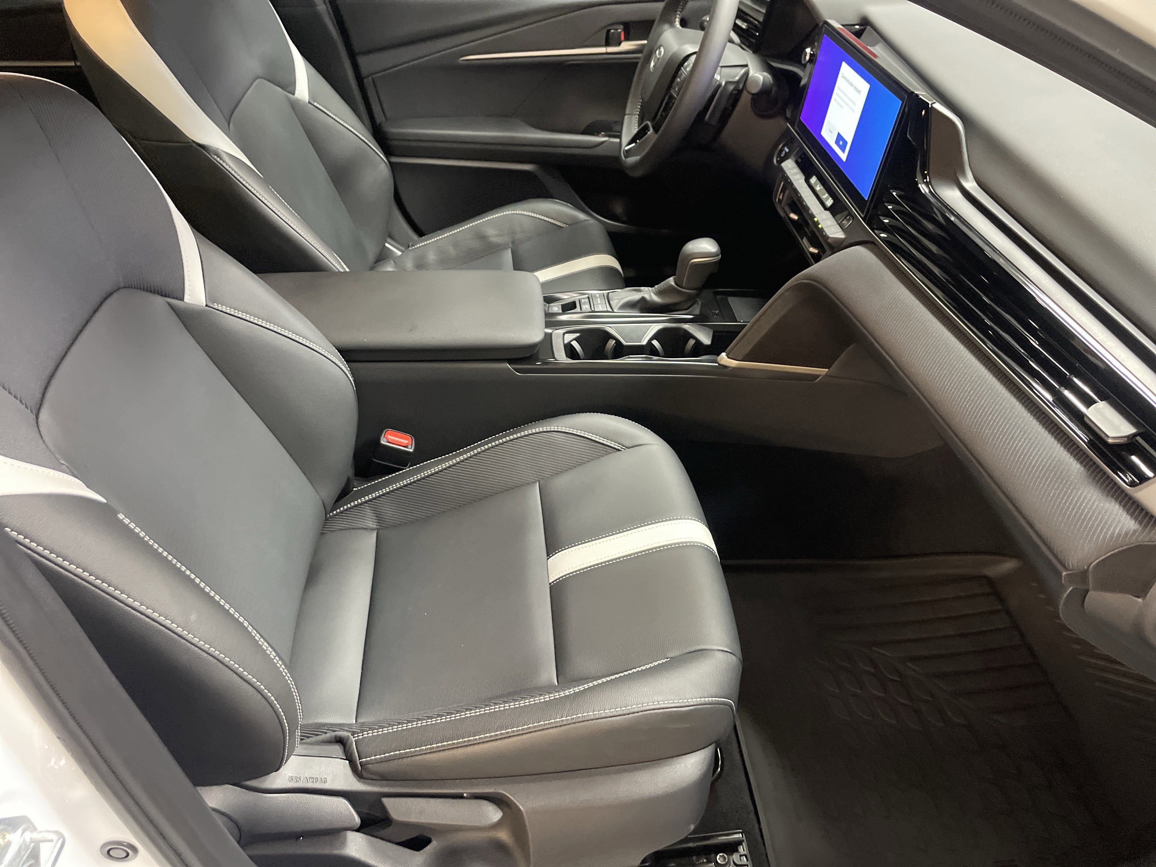 Used 2025 Toyota Camry SE w/ Multimedia Upgrade Package FWD image 35