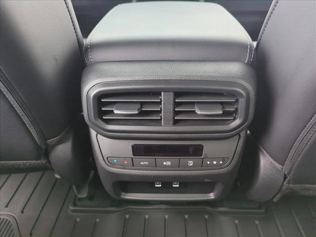 New 2026 Honda Pilot Touring image 17