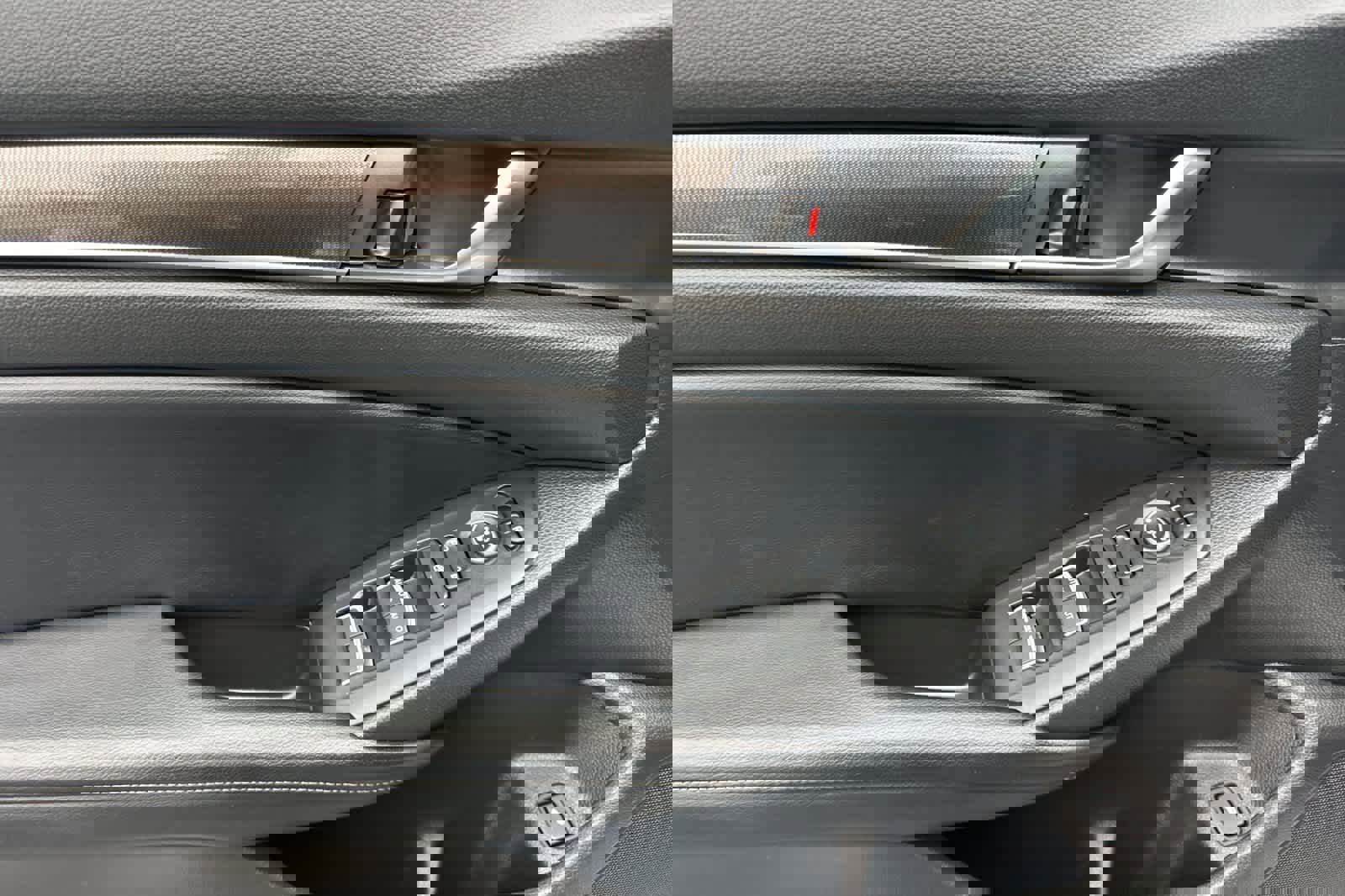 Used 2018 Honda Accord Sport image 12