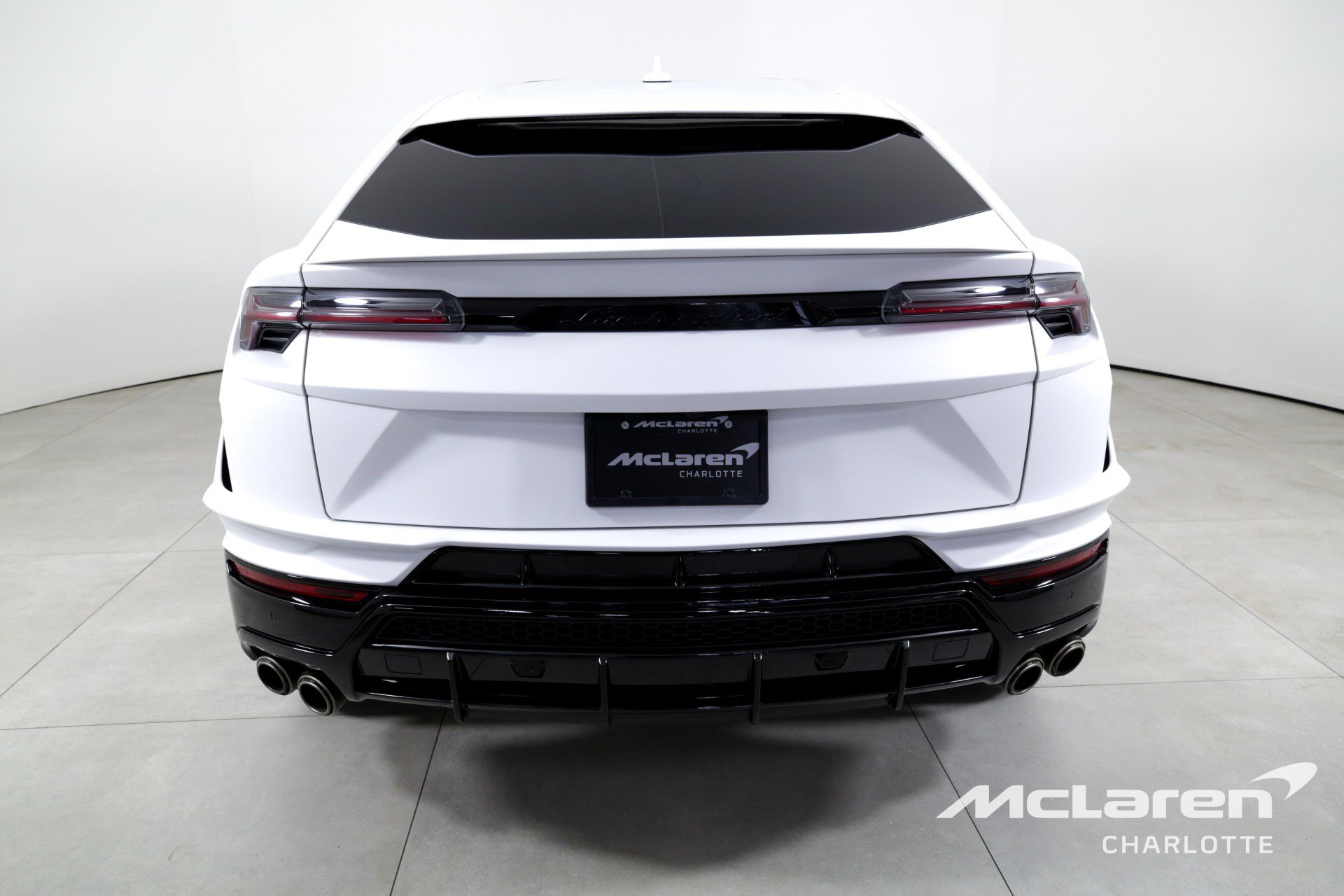 Used 2023 Lamborghini Urus S image 7