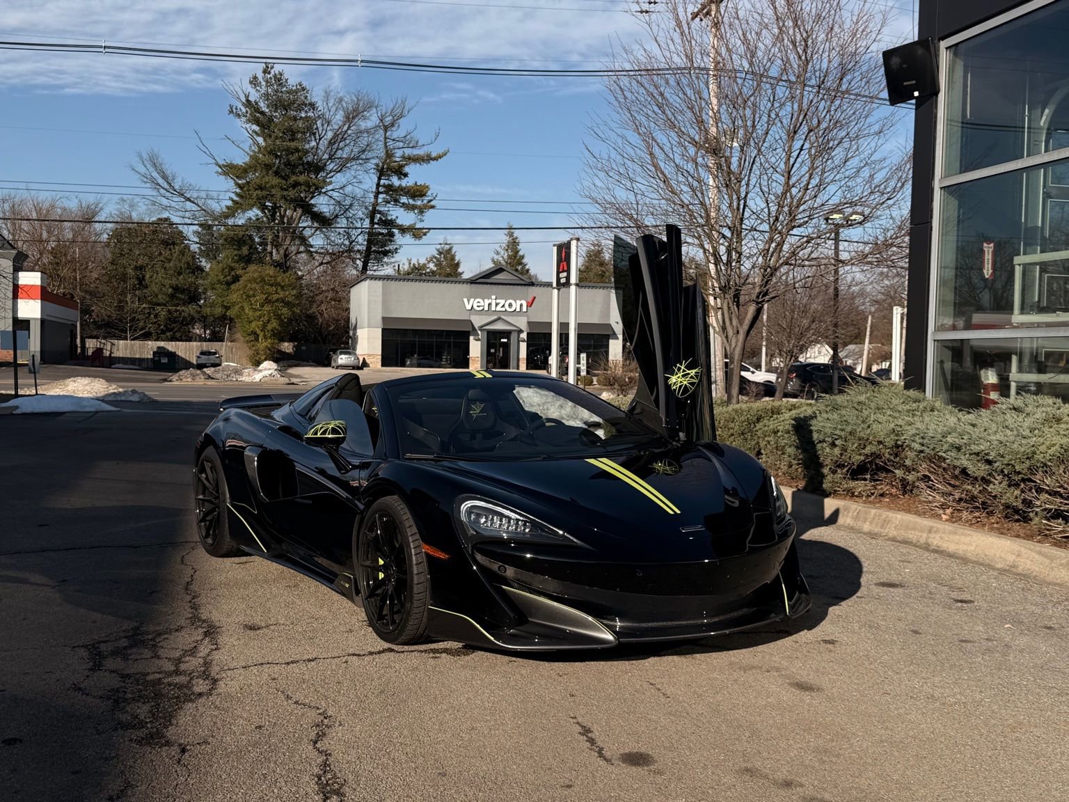 Used 2020 McLaren 600LT Spider image 20