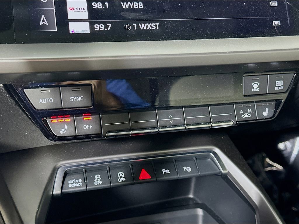 Used 2024 Audi A3 2.0T Premium image 21