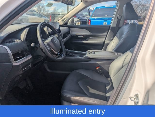 Used 2024 Toyota Grand Highlander Platinum image 14