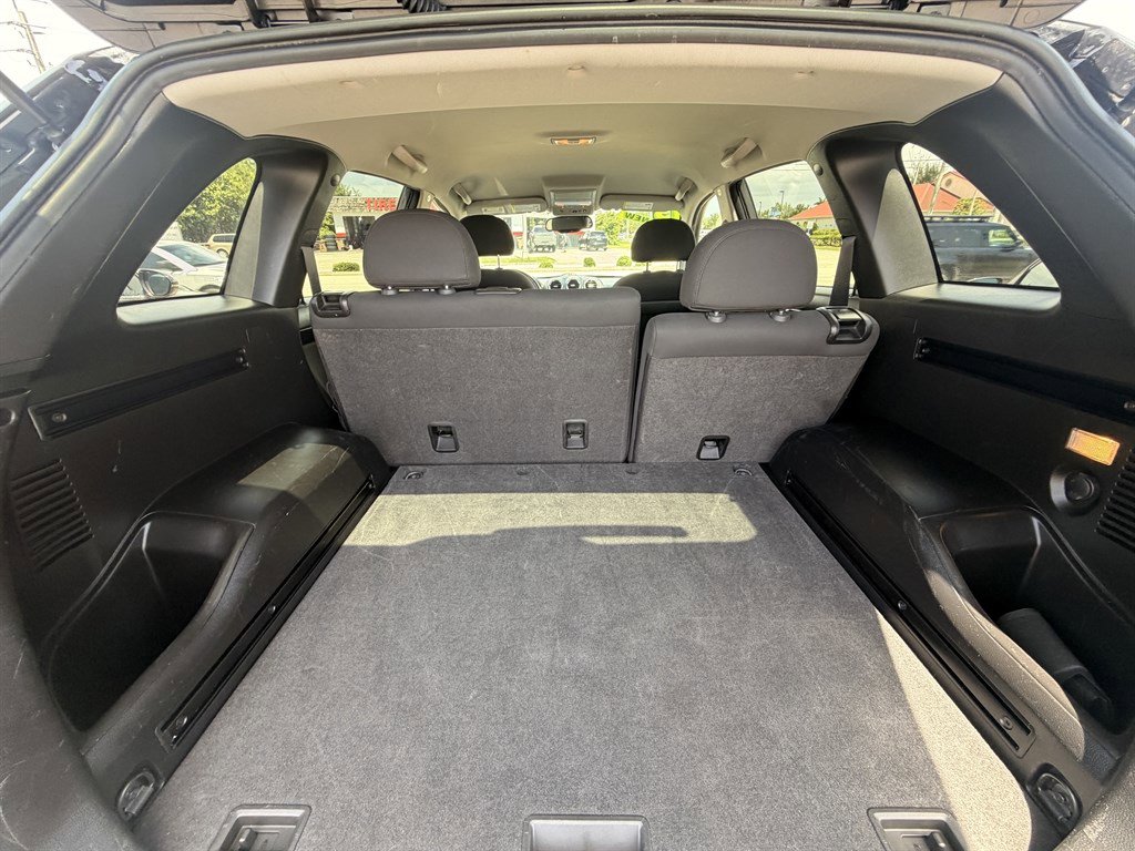 Used 2013 Chevrolet Captiva Sport LT FWD image 14