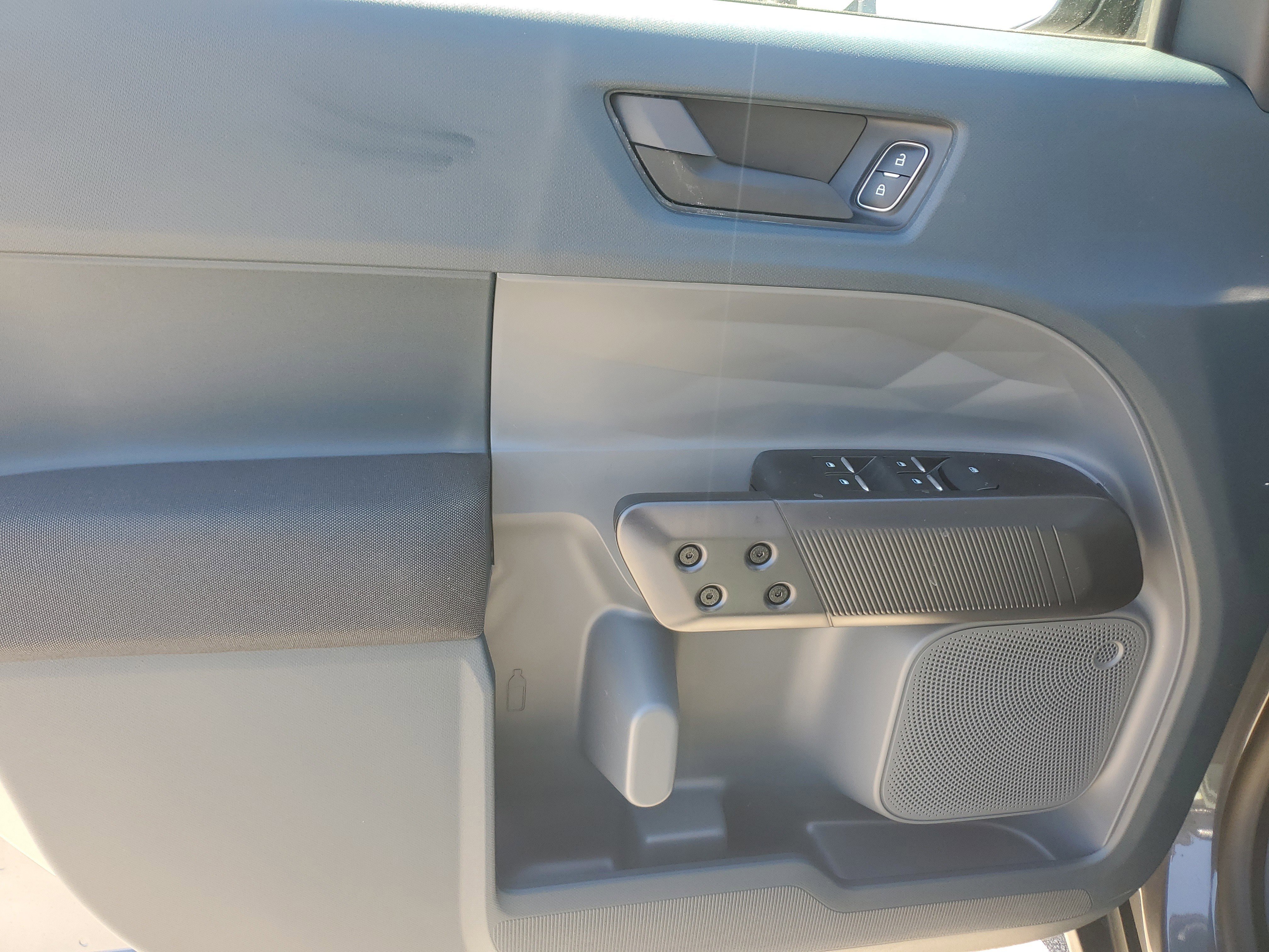 New 2026 Ford Maverick XL image 13