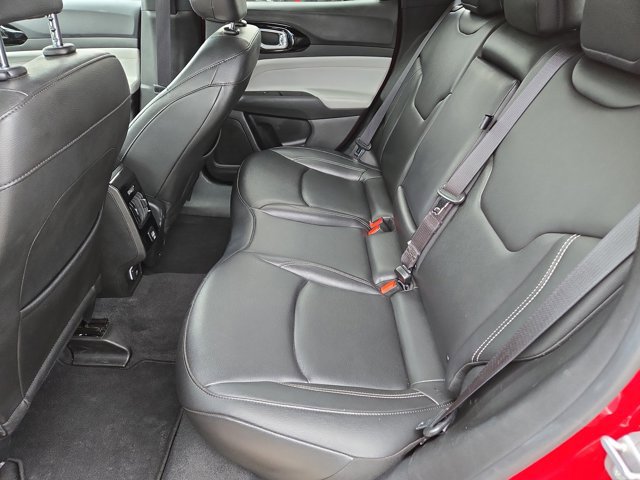 Used 2025 Jeep Compass Limited AWD/4WD image 16