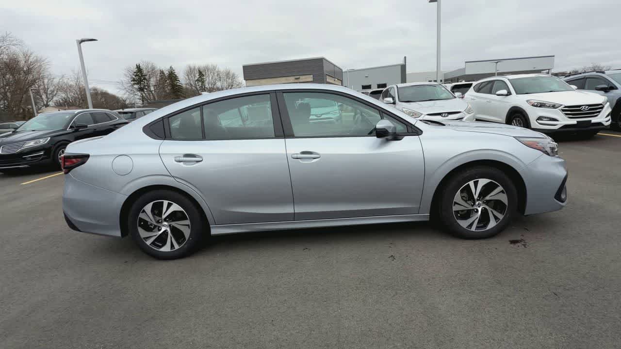 Certified 2025 Subaru Legacy Premium w/ Popular Package #1A AWD/4WD image 9
