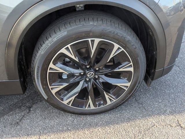 New 2024 MAZDA CX-90 Plug-In Hybrid w/ Premium Plus image 11