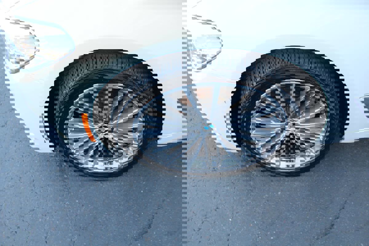 Used 2019 BMW 530i xDrive image 11