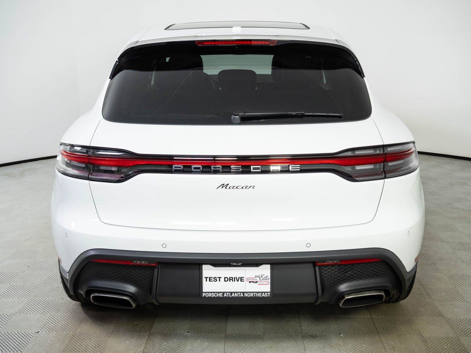 New 2026 Porsche Macan AWD/4WD image 30