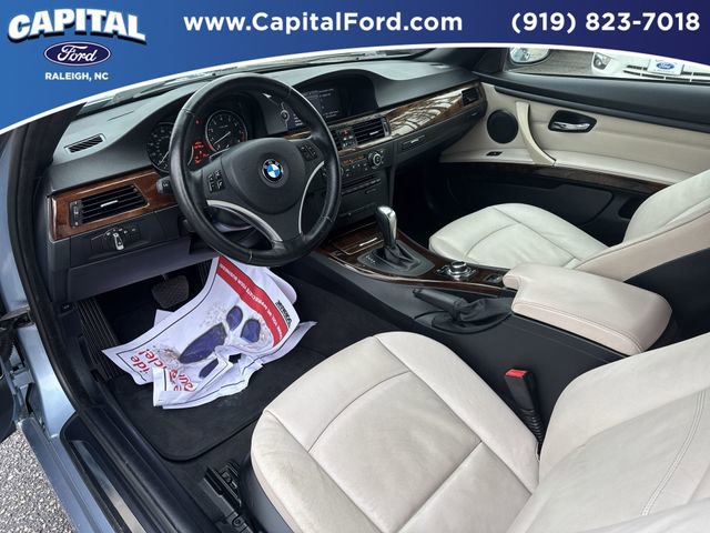 Used 2013 BMW 328i Convertible image 17