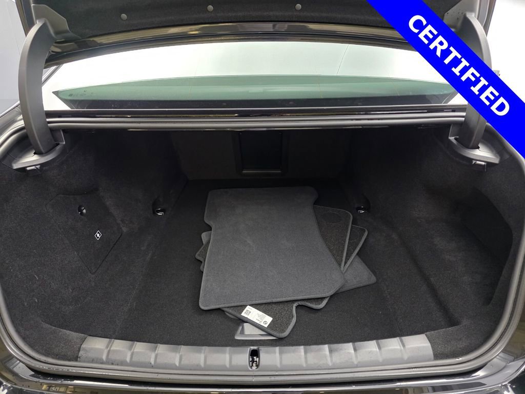 Used 2025 BMW i7 M70 w/ Executive Package image 19