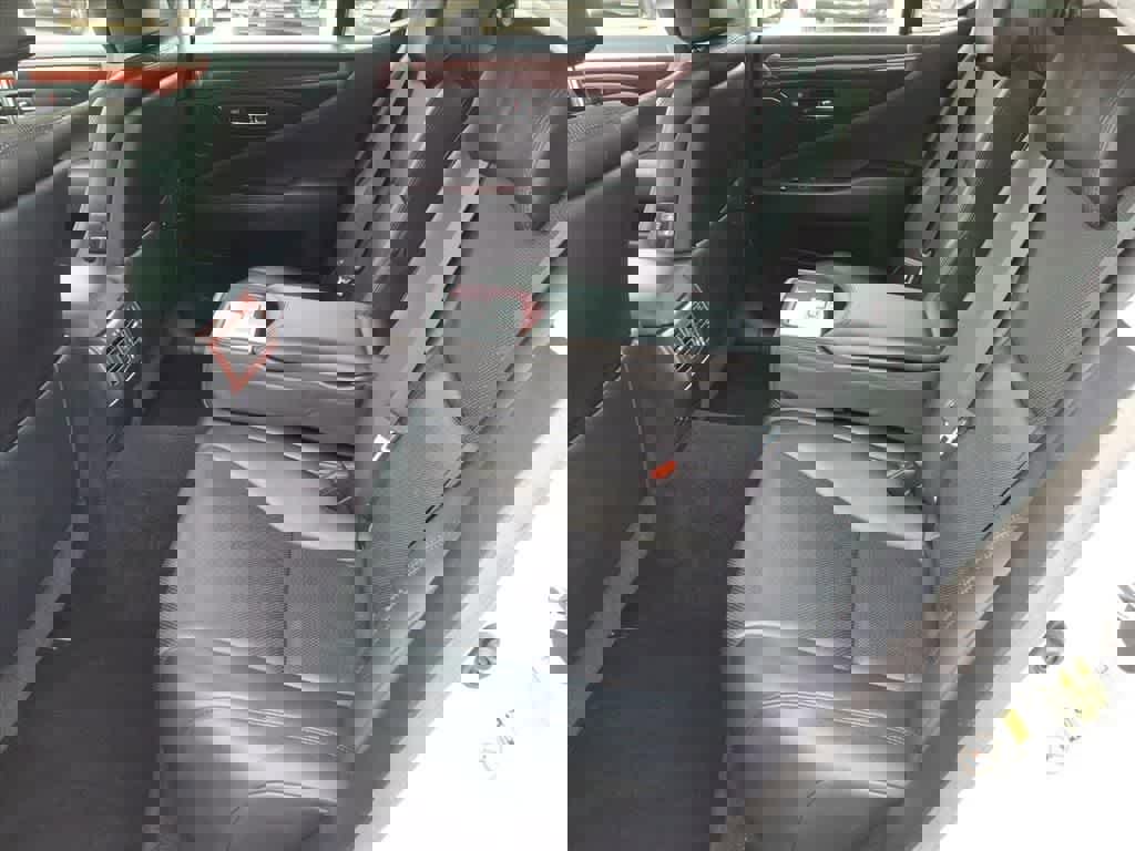 Used 2010 Lexus LS 460 image 9