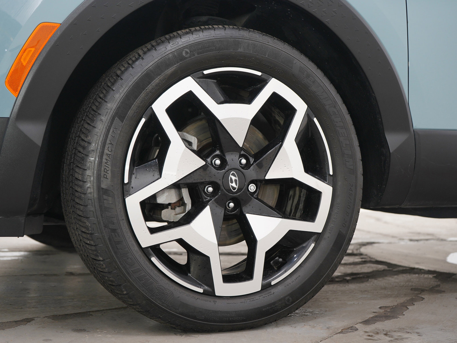 Used 2022 Hyundai Santa Cruz Limited image 29