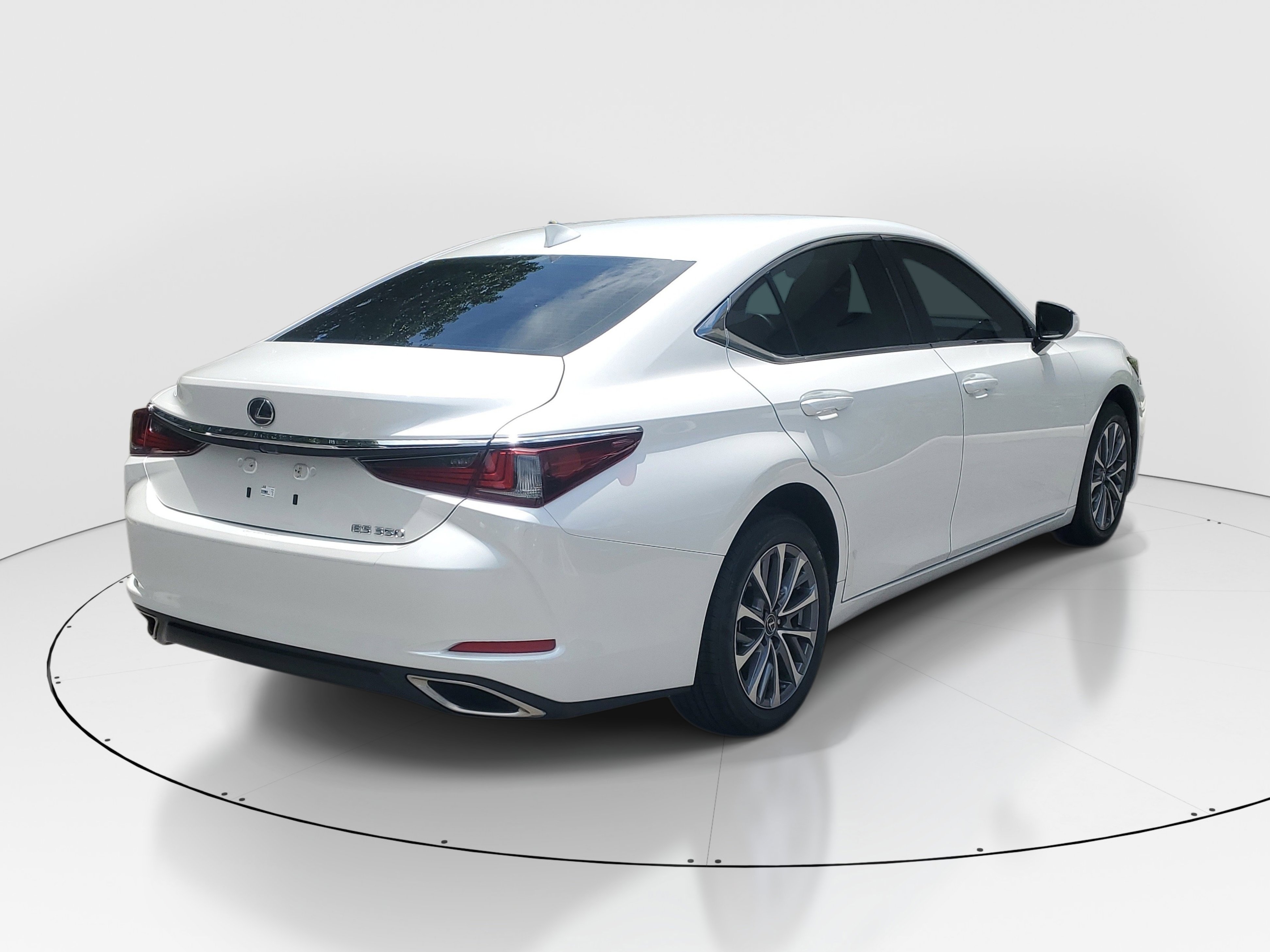 Used 2023 Lexus ES 350 w/ Accessory Package (Z2) FWD image 7