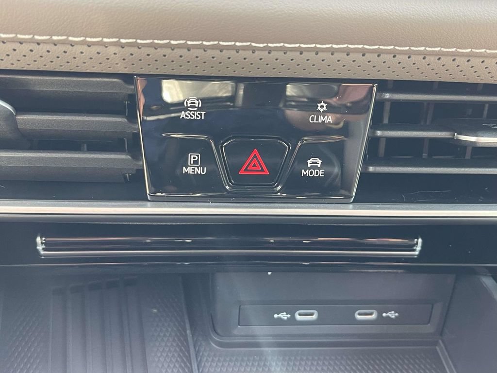 New 2026 Volkswagen Atlas SEL AWD/4WD image 28