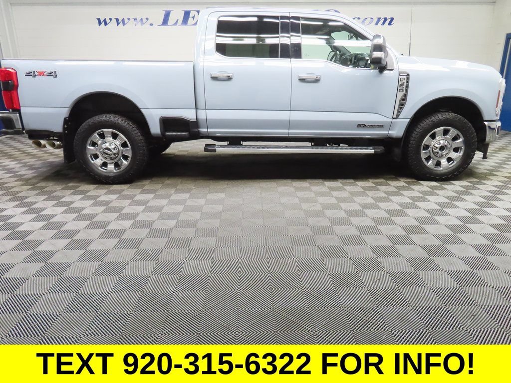 Used 2025 Ford F350 Lariat AWD/4WD image 2