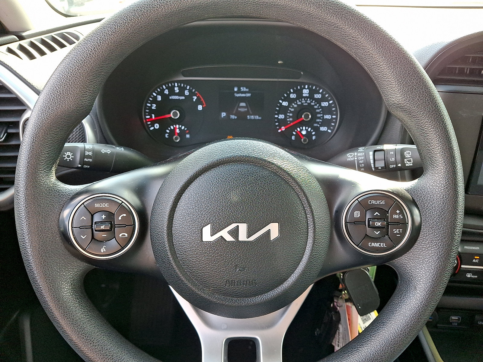 Used 2022 Kia Soul LX w/ Technology Package FWD image 8