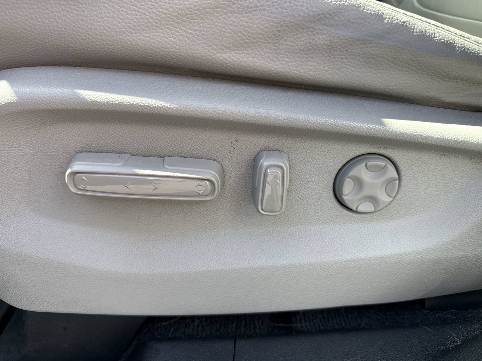 Used 2018 Honda Odyssey Touring image 13