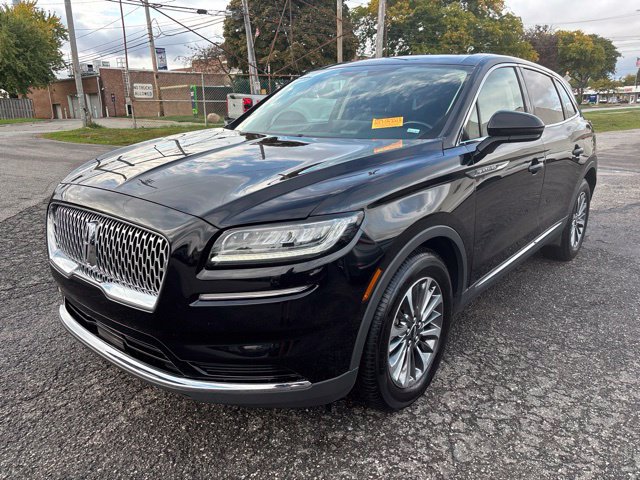 Used 2023 Lincoln Nautilus Reserve AWD/4WD image 5