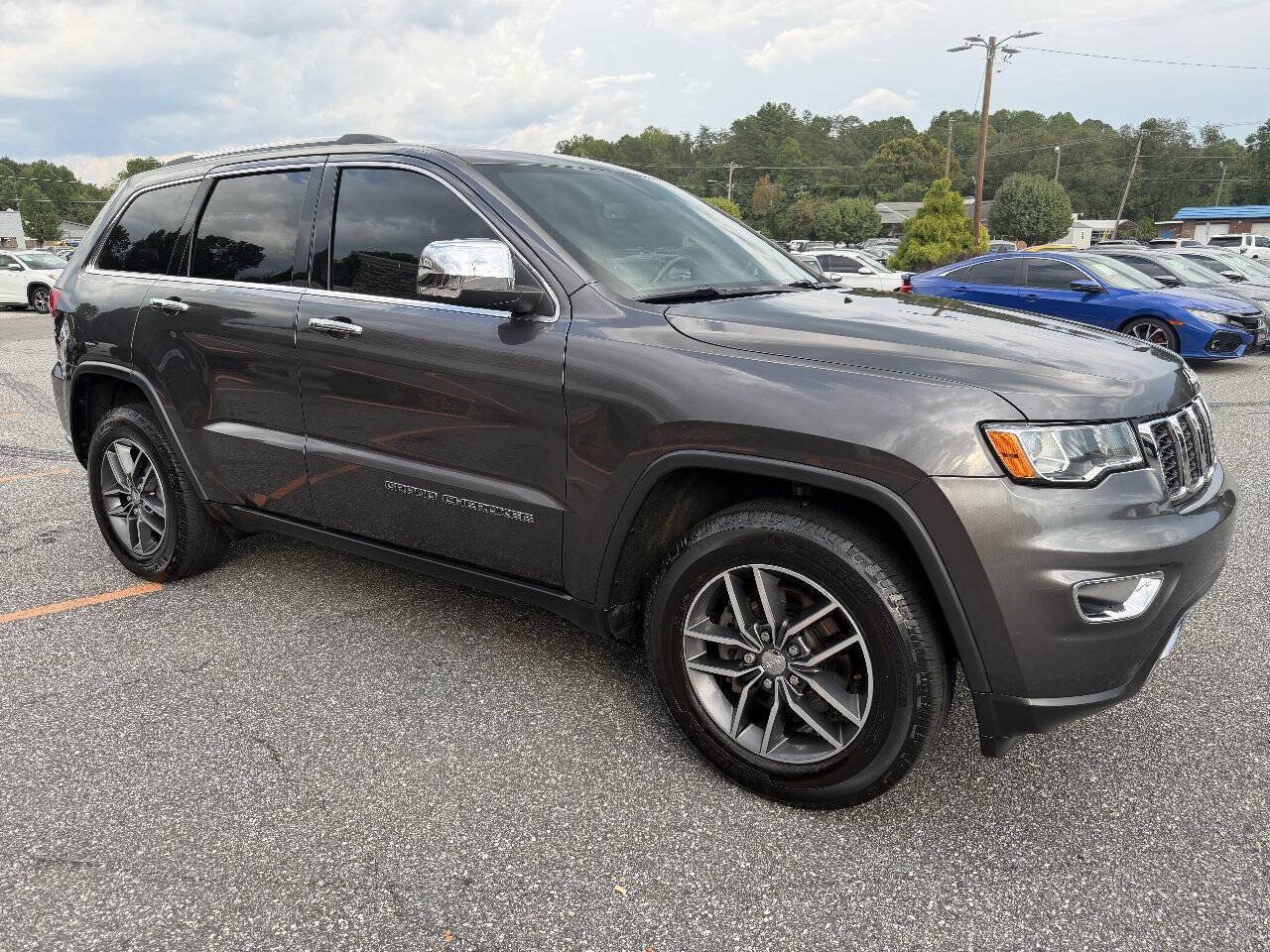 Used 2018 Jeep Grand Cherokee Limited w/ Trailer Tow Group IV AWD/4WD image 5