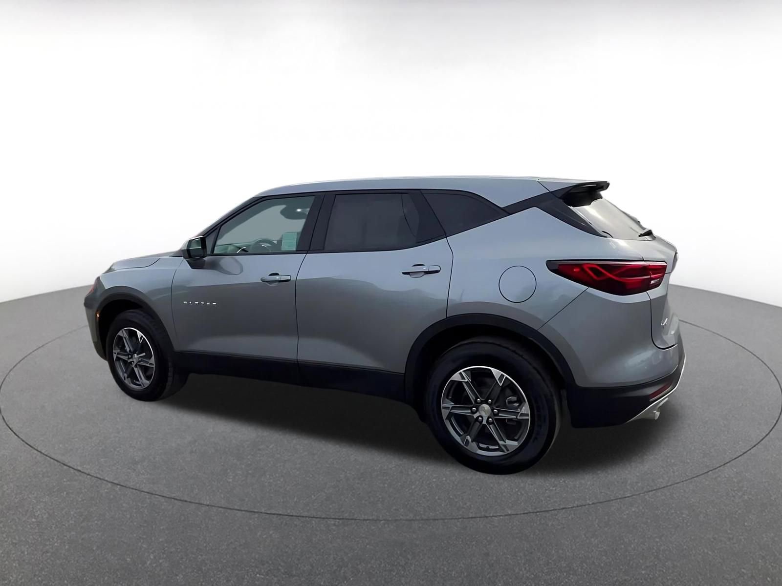 Used 2025 Chevrolet Blazer LT image 10