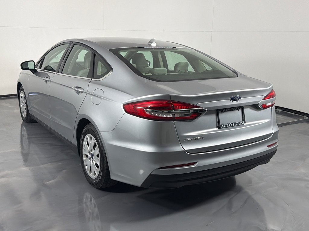 Used 2020 Ford Fusion S FWD image 7
