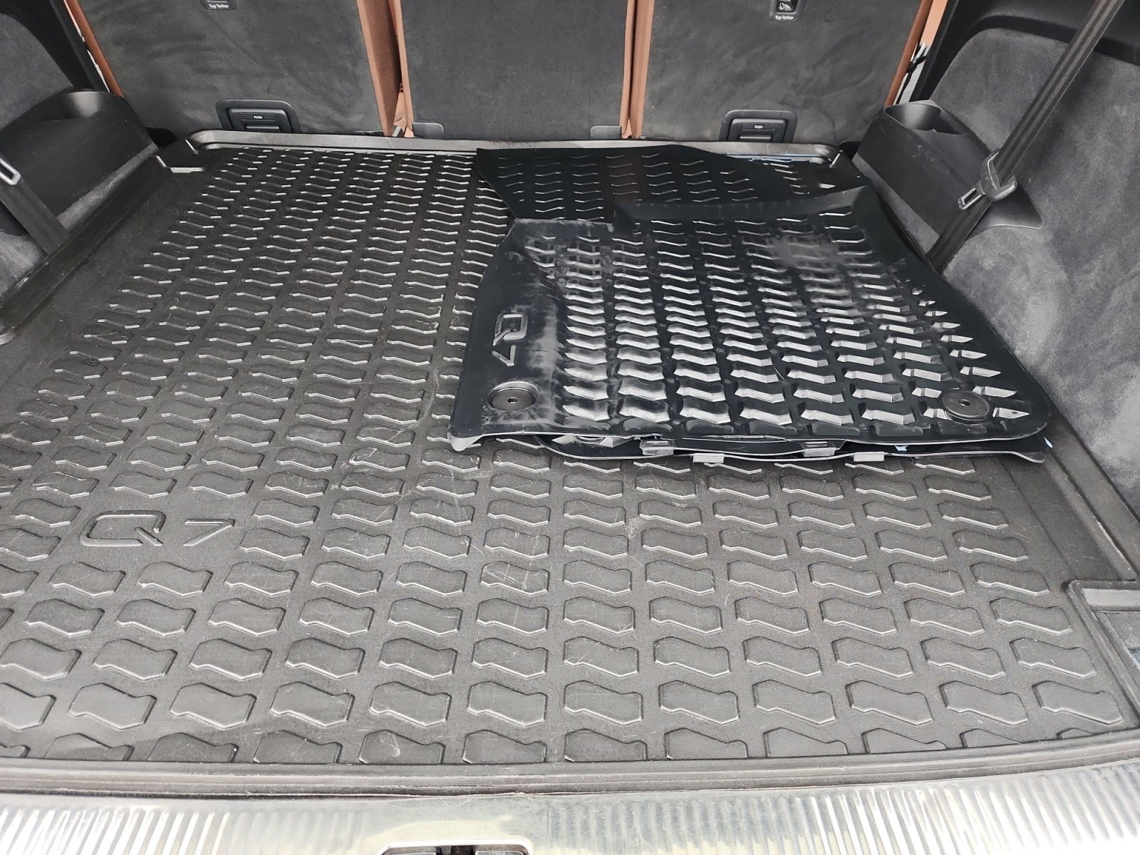 Used 2017 Audi Q7 2.0T Premium Plus w/ Premium Plus Package image 31