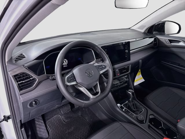 New 2026 Volkswagen Taos SE AWD/4WD image 9