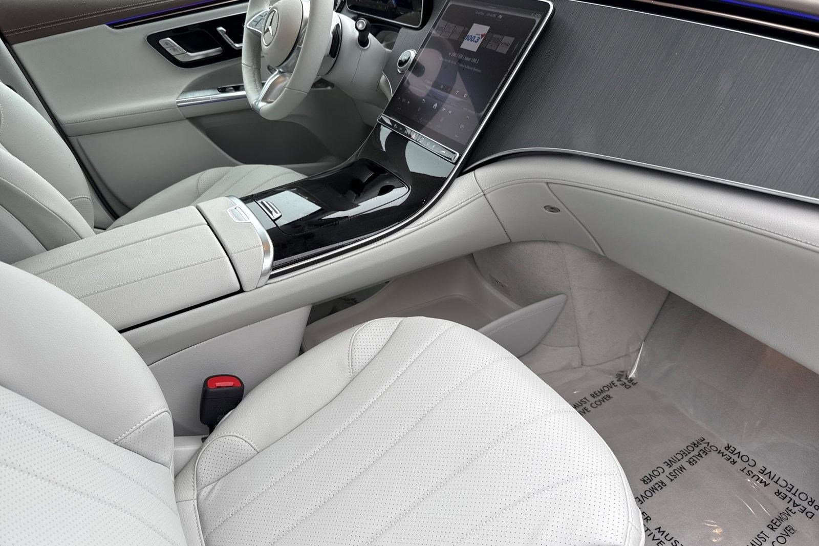 New 2025 Mercedes-Benz EQE 350+ 4MATIC SUV image 26