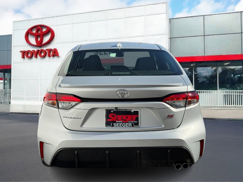 Used 2024 Toyota Corolla SE image 8