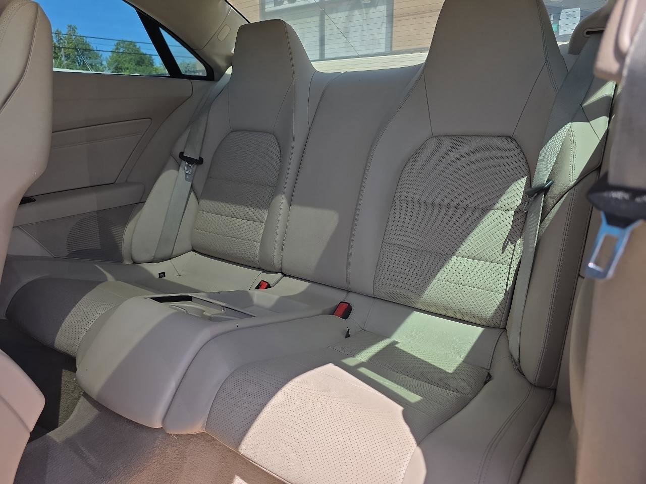 Used 2014 Mercedes-Benz E 350 2dr Cpe E 350 RWD image 25