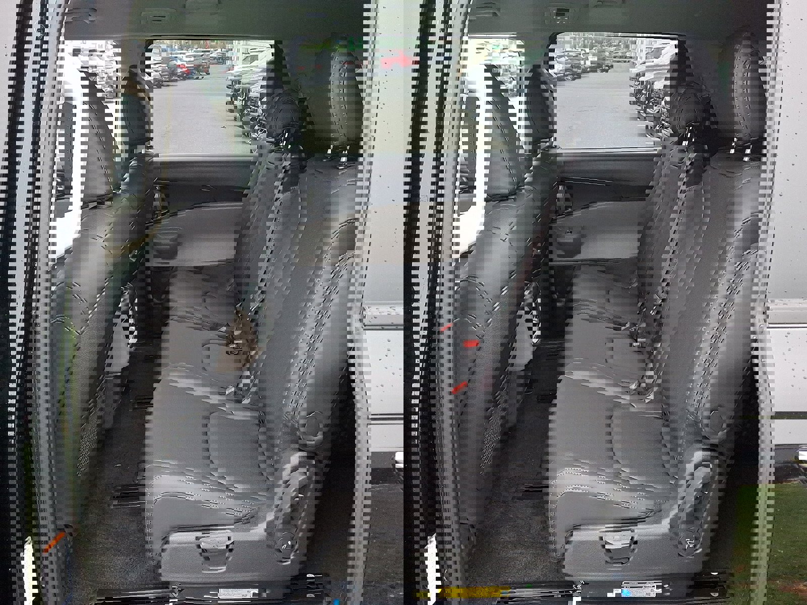 New 2026 Kia Carnival image 6