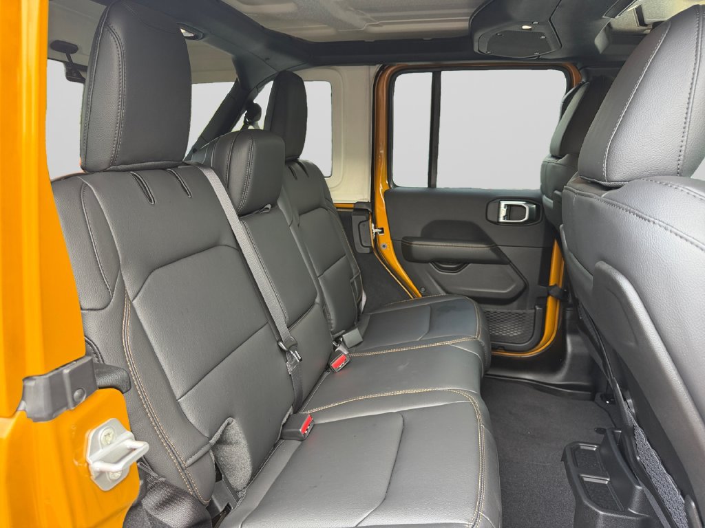 New 2026 Jeep Wrangler Unlimited Sahara AWD/4WD image 18