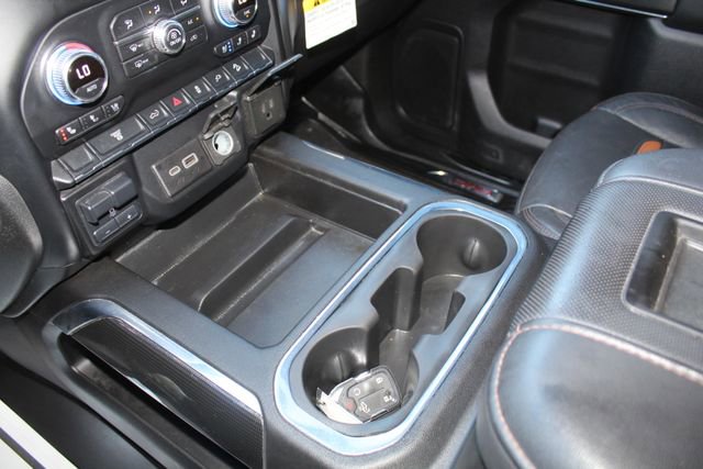 Used 2021 GMC Sierra 2500 AT4 image 30