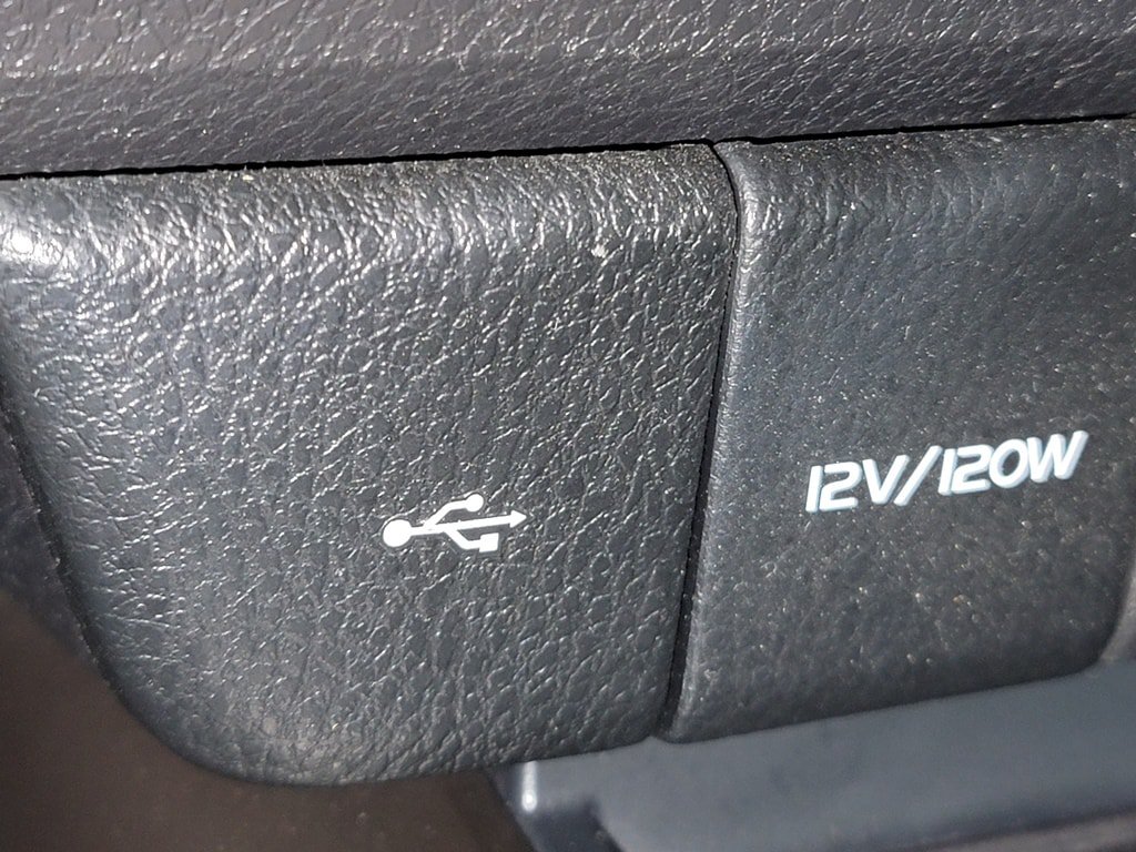 Used 2022 Toyota Camry SE FWD image 23