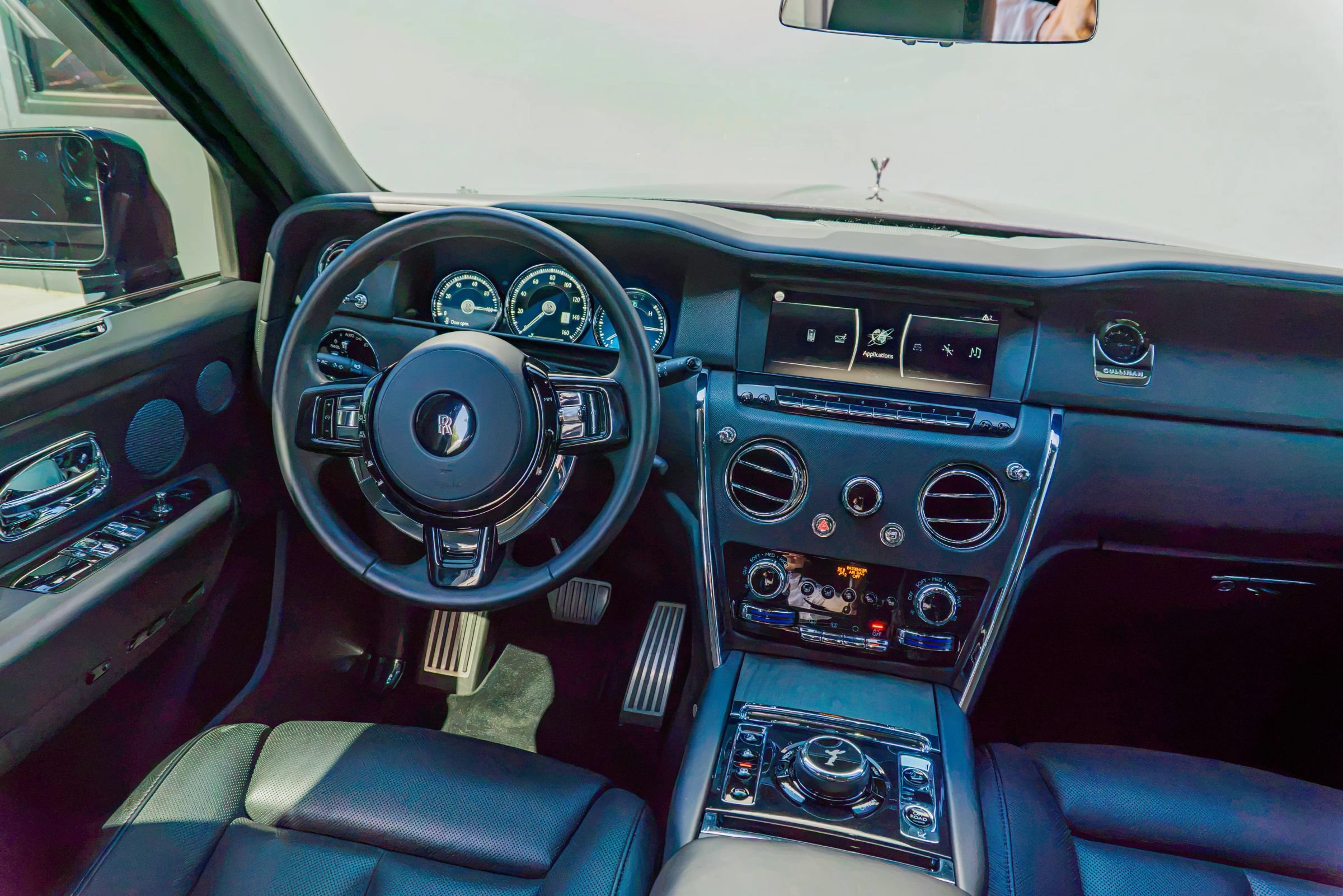 Used 2019 Rolls-Royce Cullinan AWD/4WD image 68