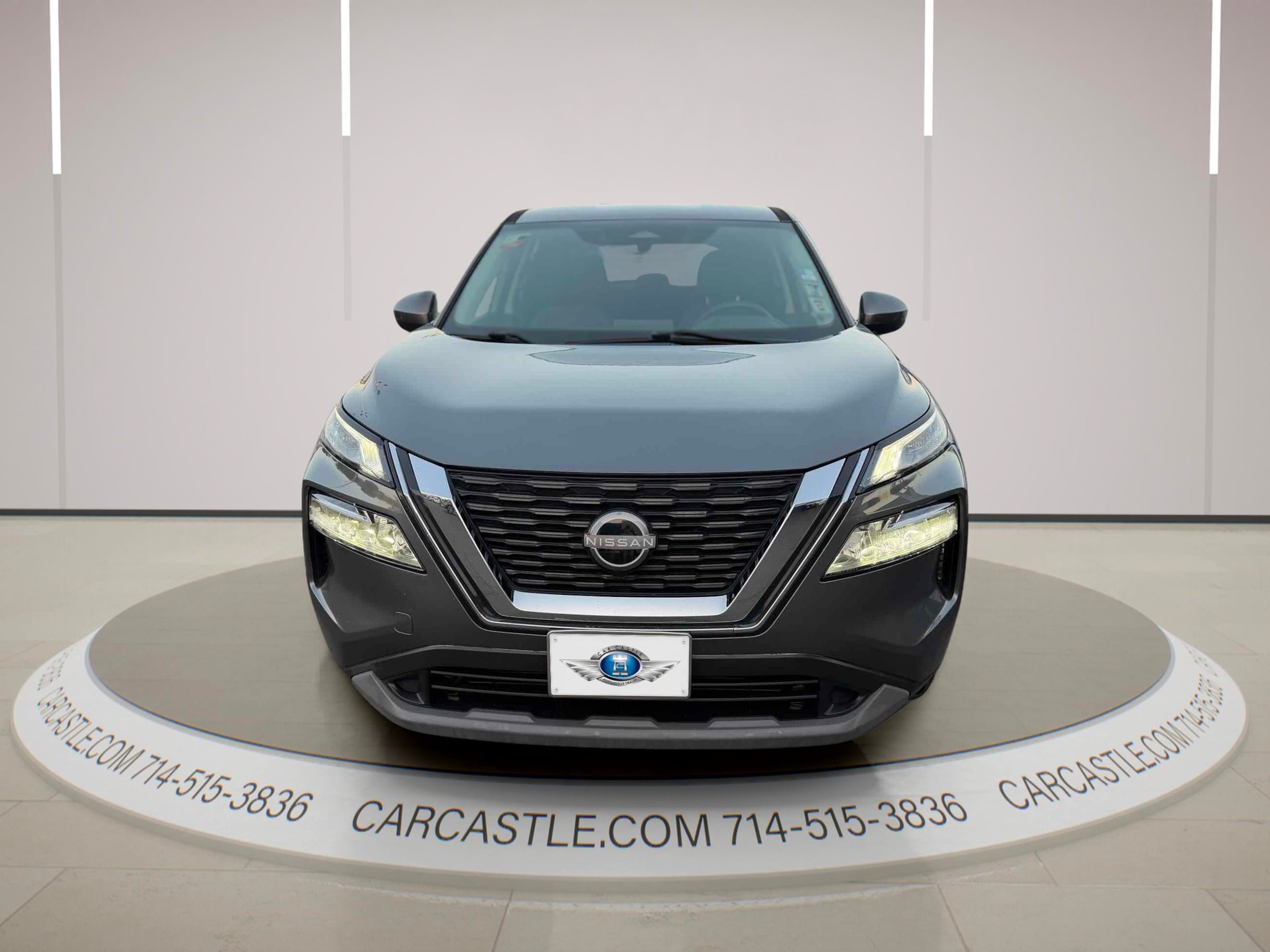 Used 2023 Nissan Rogue SV FWD image 8