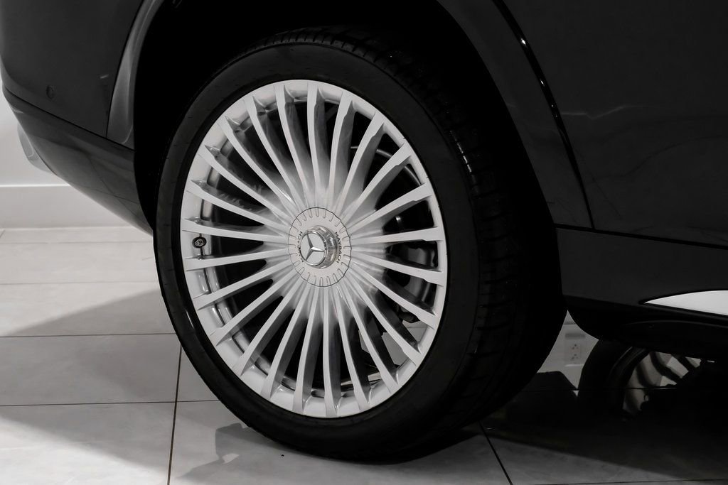 Used 2022 Mercedes-Benz Maybach GLS 600 4MATIC image 50