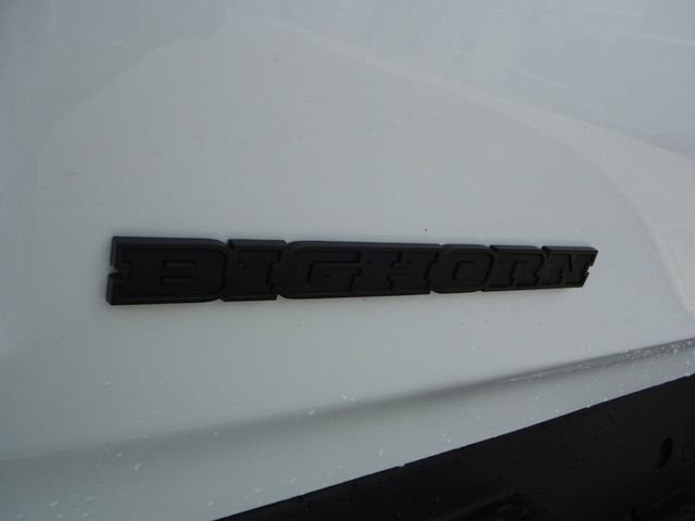 New 2026 RAM 1500 4x4 Crew Cab image 18