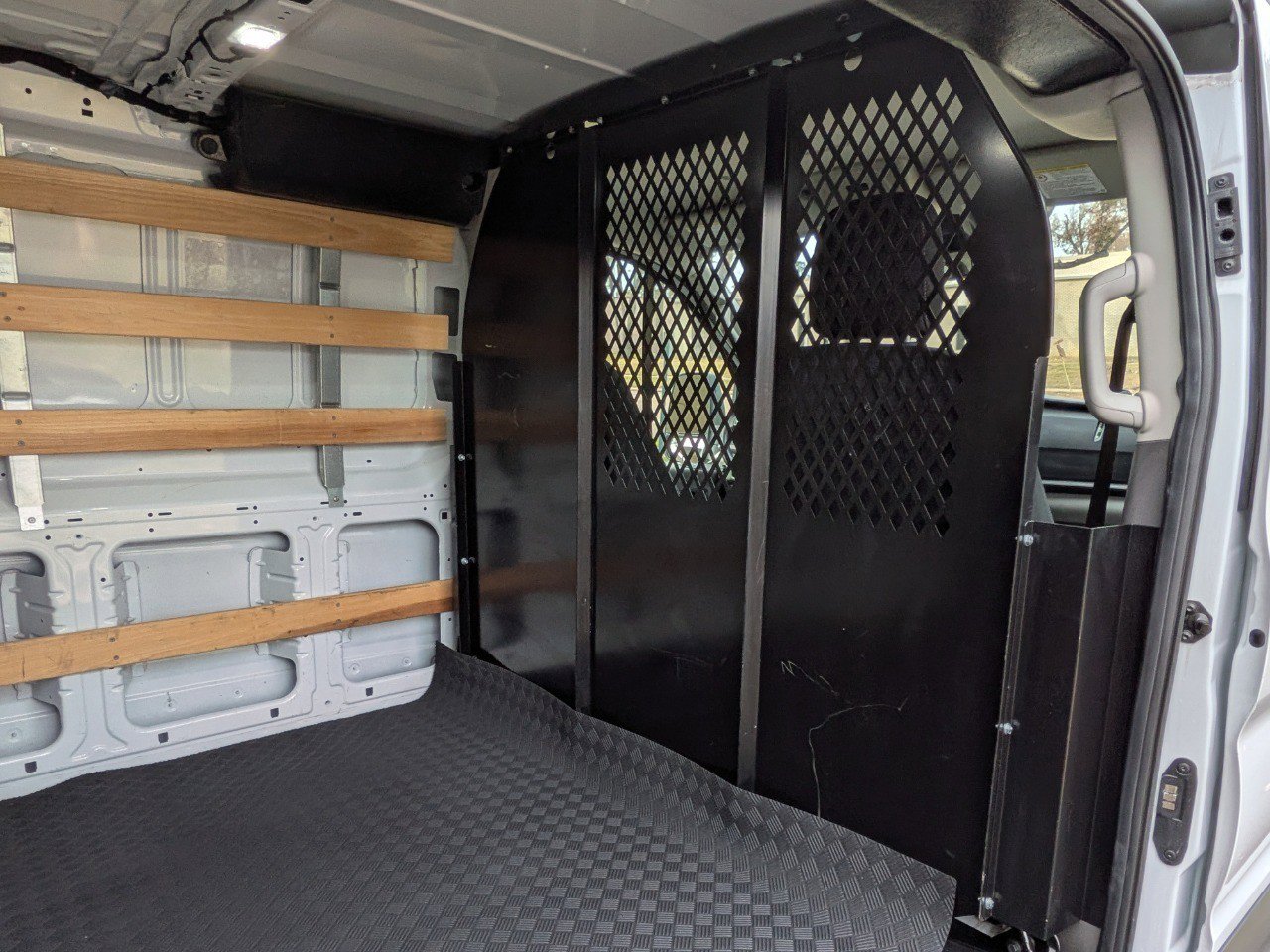 Used 2024 Ford Transit 250 w/ Exterior Upgrade Package image 26