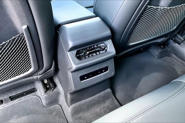 Used 2025 Audi Q6 e-tron Premium Plus AWD/4WD image 25
