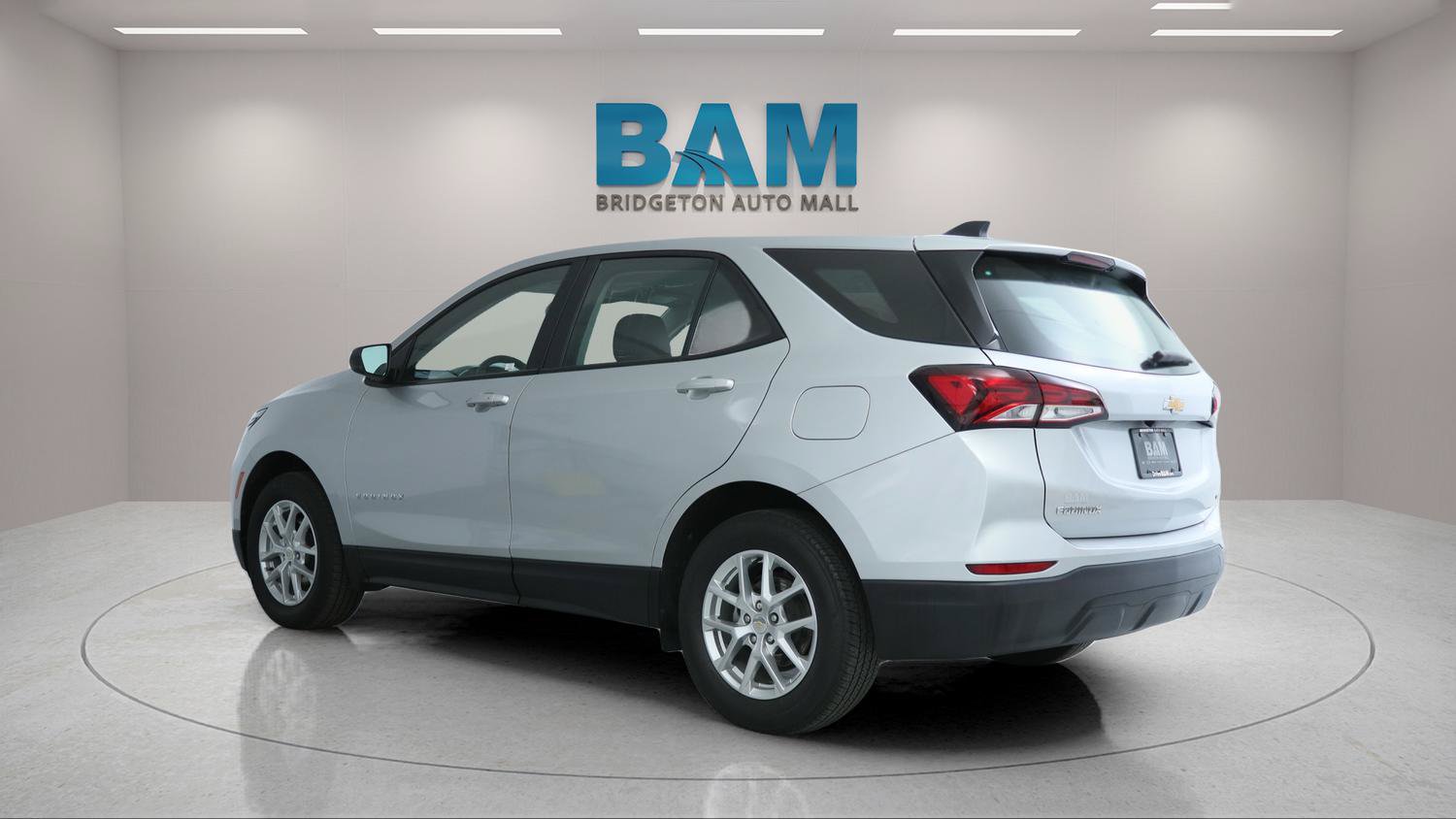 Certified 2022 Chevrolet Equinox LS AWD/4WD image 5