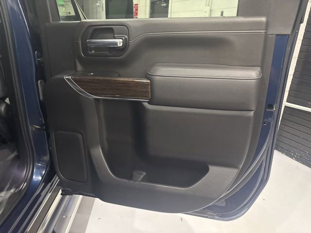 Used 2023 GMC Sierra 2500 SLE image 32