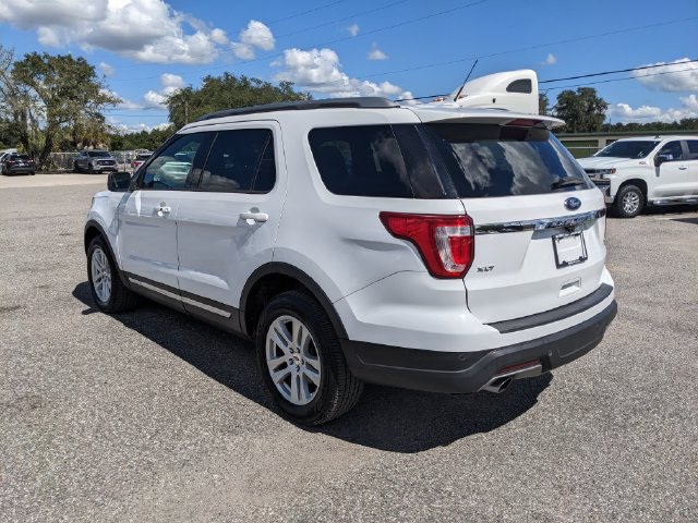 Used 2019 Ford Explorer XLT w/ Equipment Group 202A AWD/4WD image 6