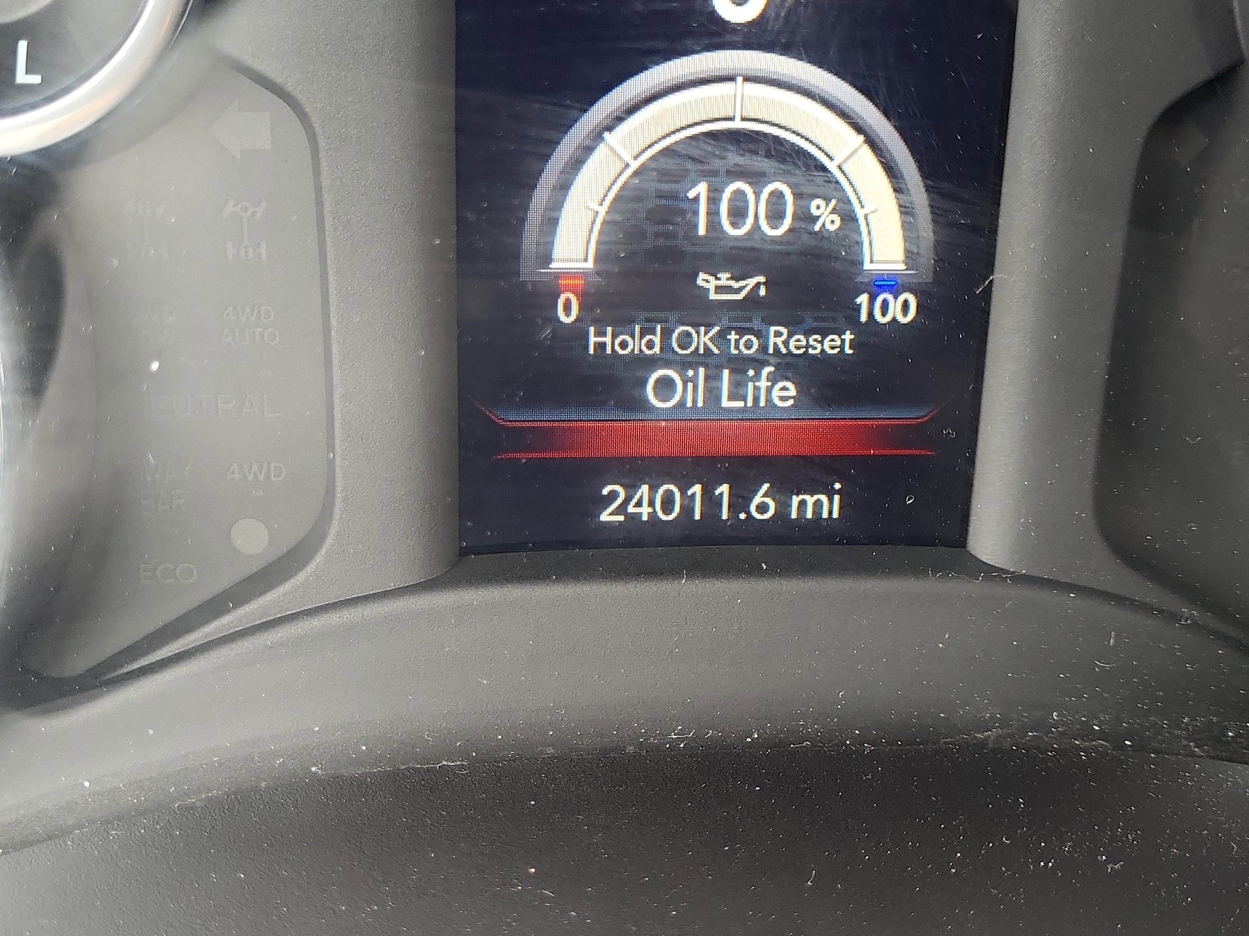 Used 2024 RAM 2500 Big Horn w/ Bed Utility Group image 10