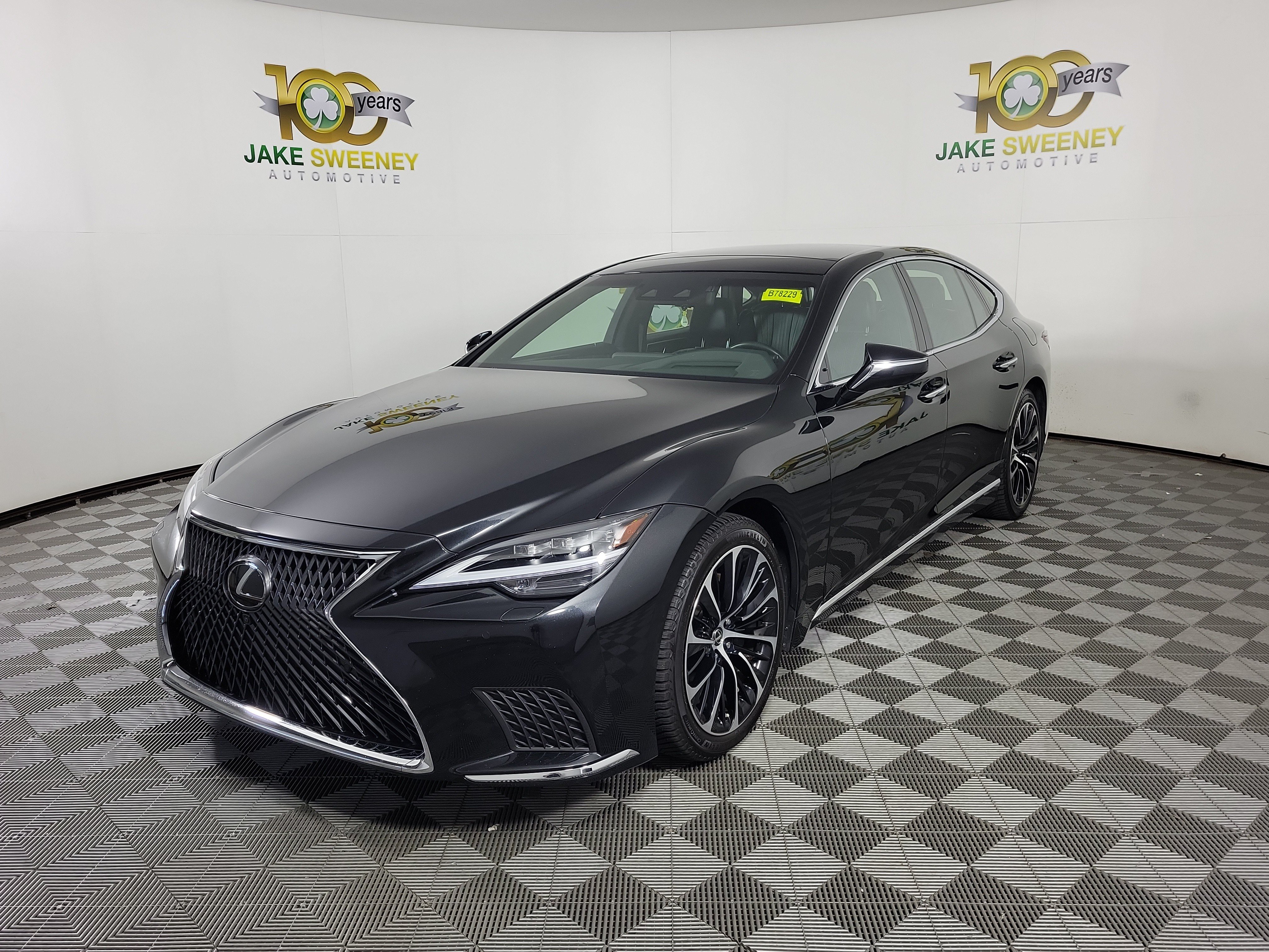 Used 2021 Lexus LS 500 AWD w/ Luxury Package image 3