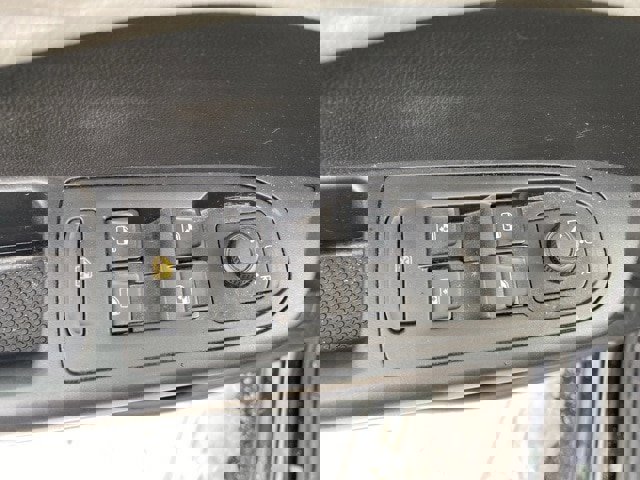 Used 2022 Volkswagen Taos S image 16