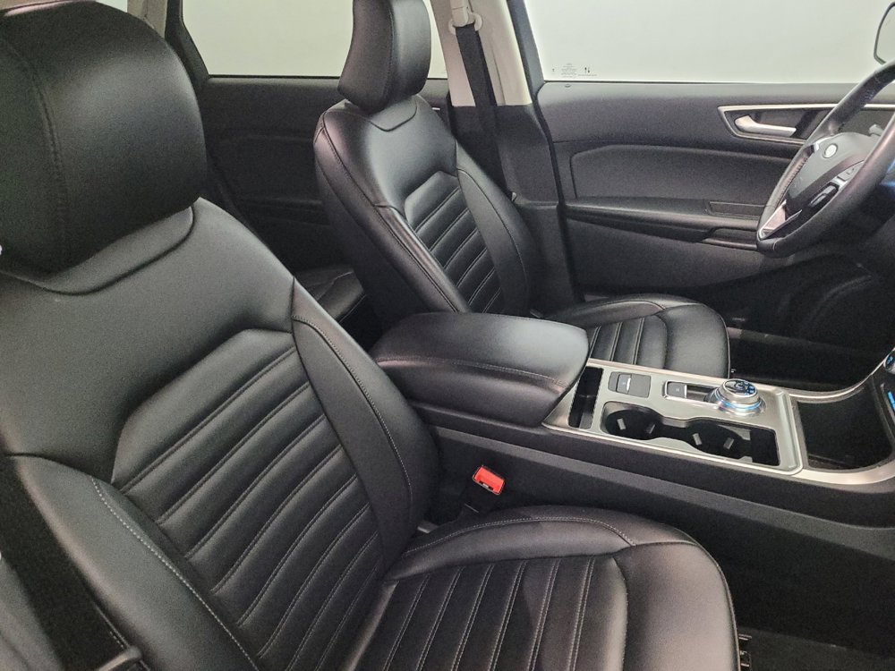 Used 2023 Ford Edge SEL image 21
